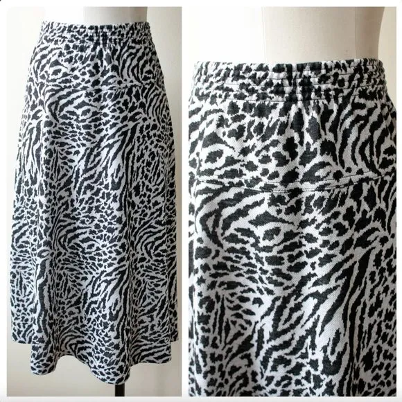 1980s Light Gray &amp; Black Zebra Animal Print Stretch Skirt | Vintage | 80s | VTG