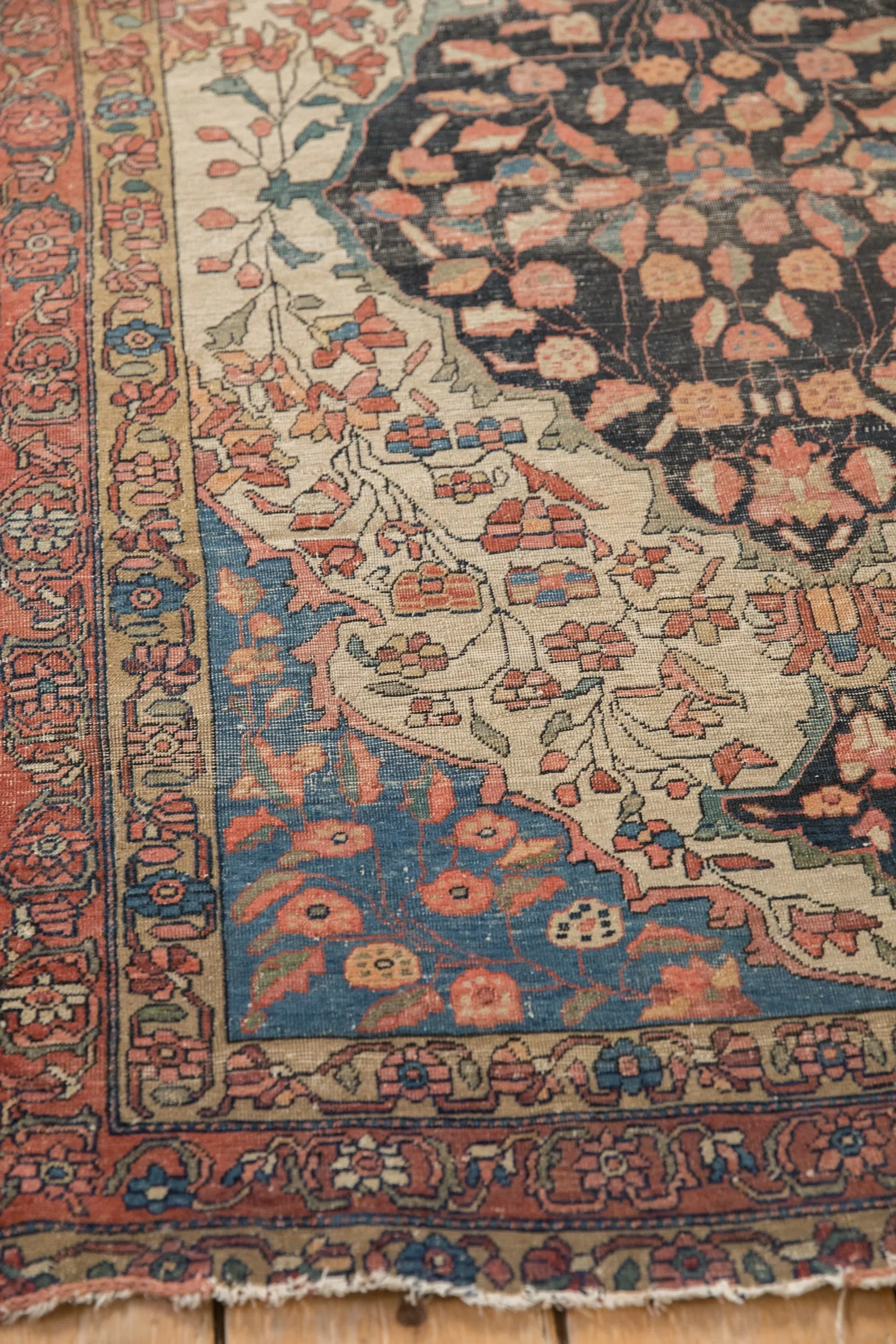 3.5x5 Antique Fine Farahan Sarouk Rug