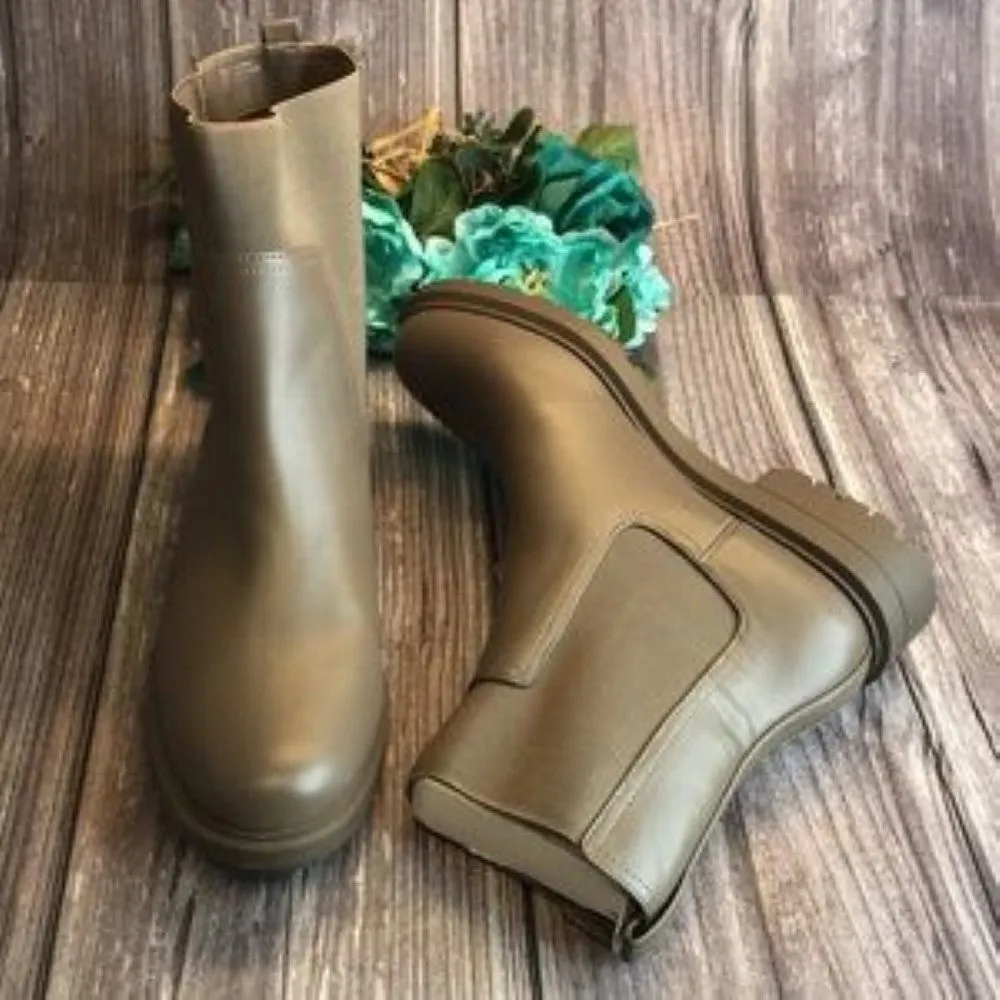 ALFANI Tackoma Taupe Lug Booties 11M