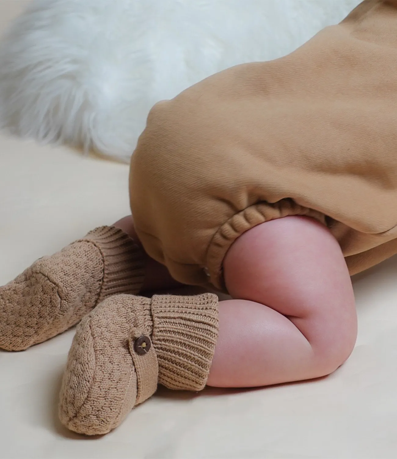 Baby Sweater Knitted Booties(Camel)