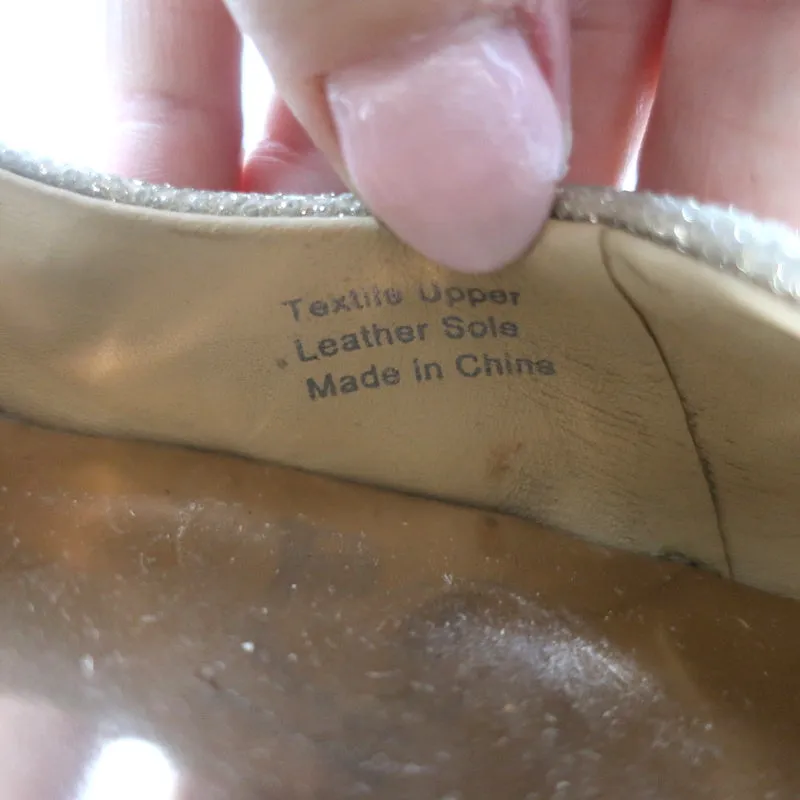 Badgley Mischka Cher Crystal Buckle Pumps Gold Glitter Satin Size 8