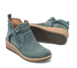 Born Women's Vaughn Teal Blue (Ottanio) Distressed Suede Leather Wedge Shoe BR0062321