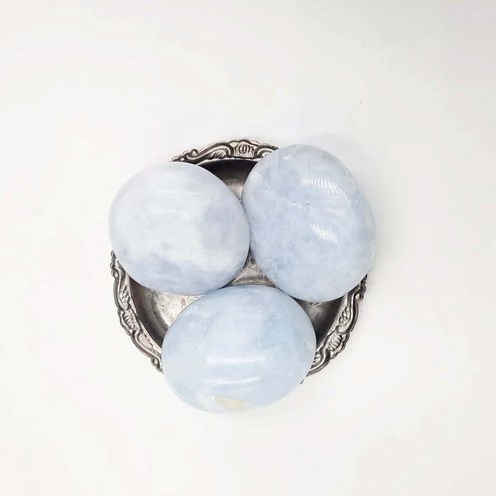 Celestite Palm Stone Gallet