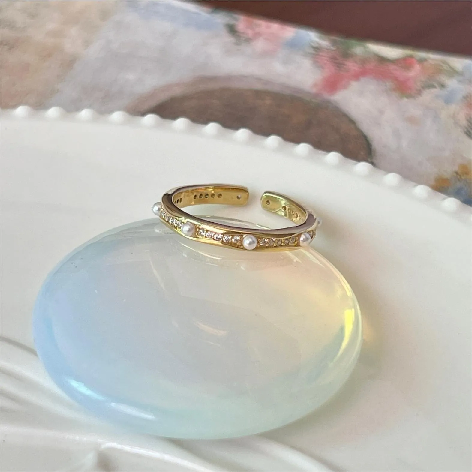 Chic Floral Butterfly Pearl Ring Set