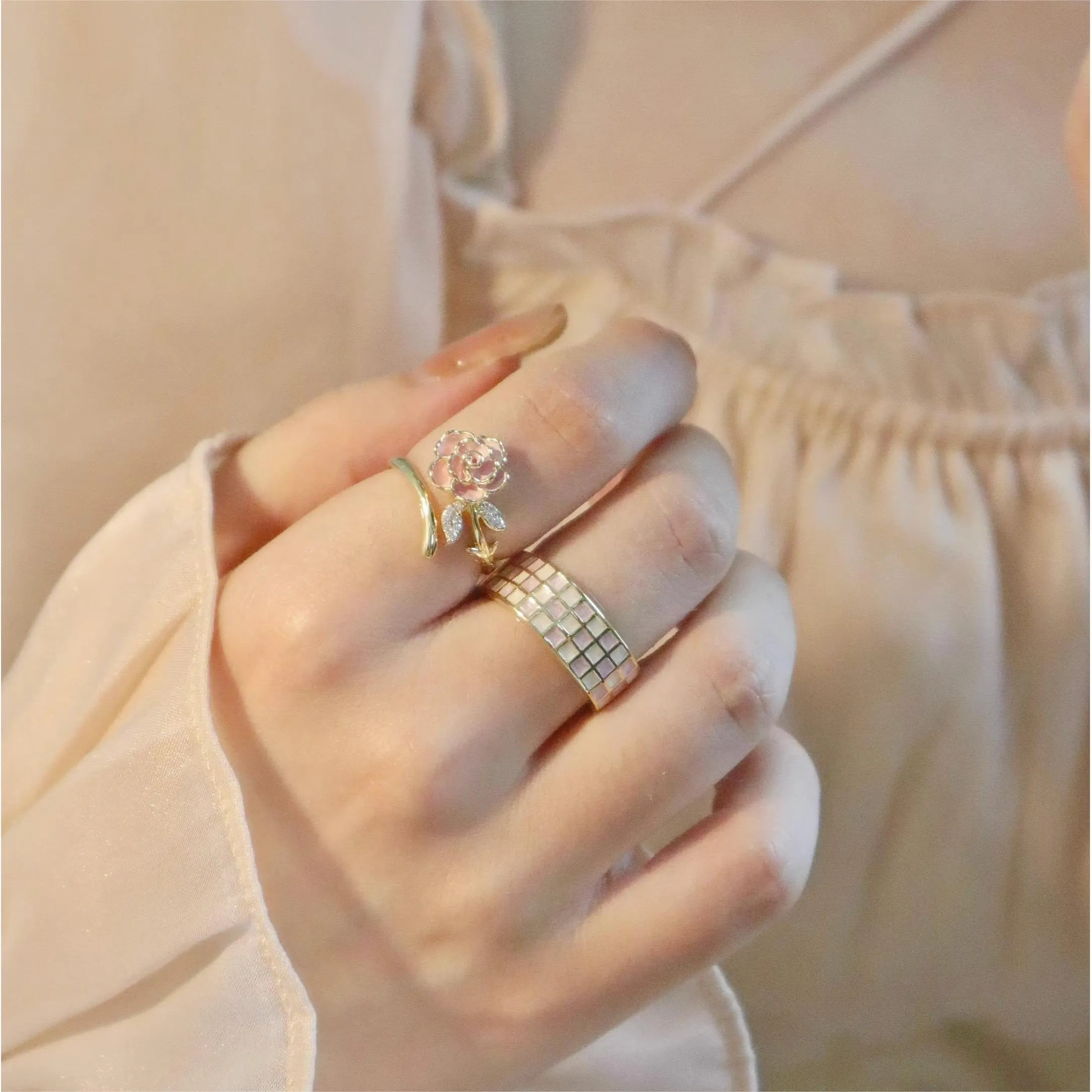 Chic Floral Butterfly Pearl Ring Set