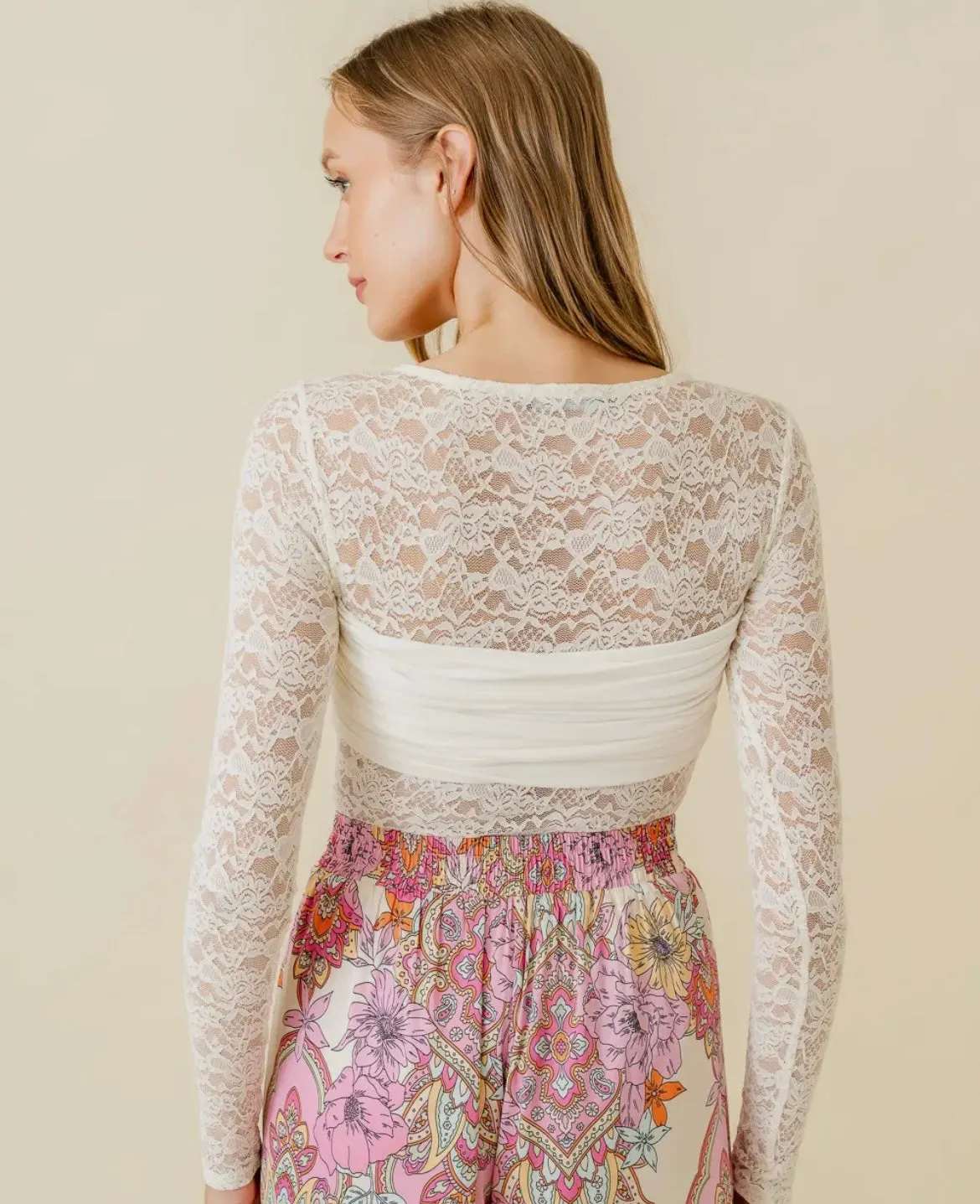 Chic Romantic Round Neckline Lace BODYSUIT
