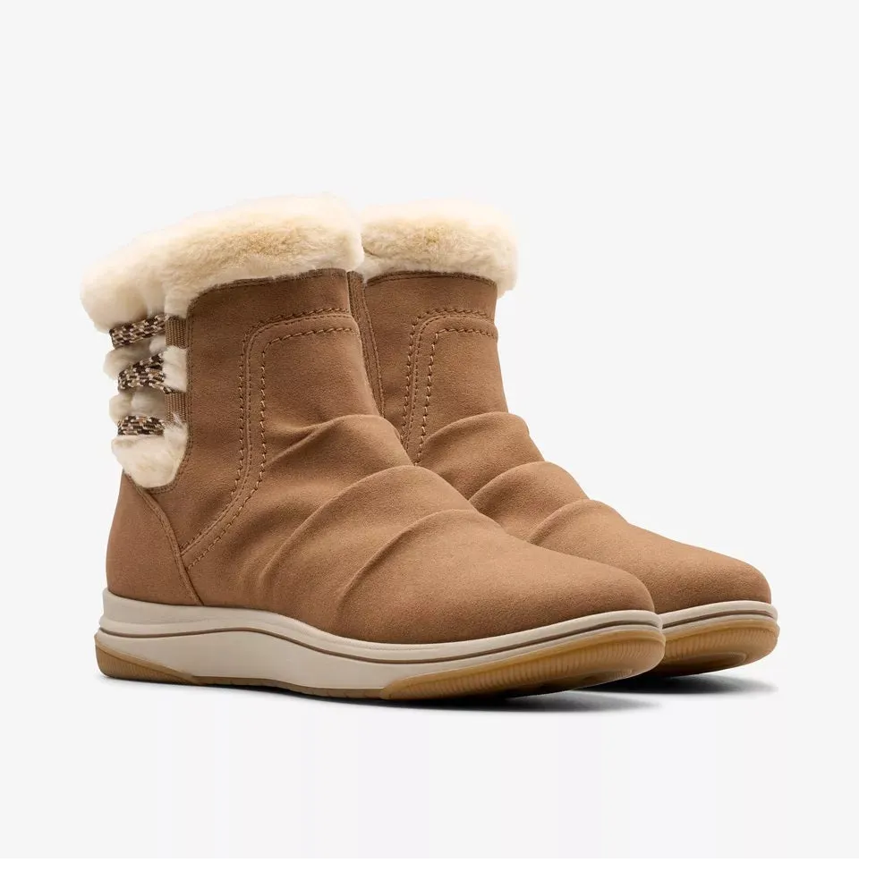 Clarks Women's Breeze Cozy Dark Sand 26179935