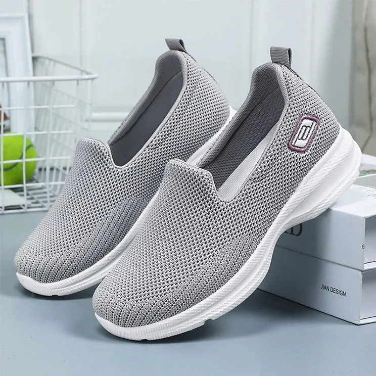Classic Minimalist Lightweight Slip-On Sneakers with Label Detailing