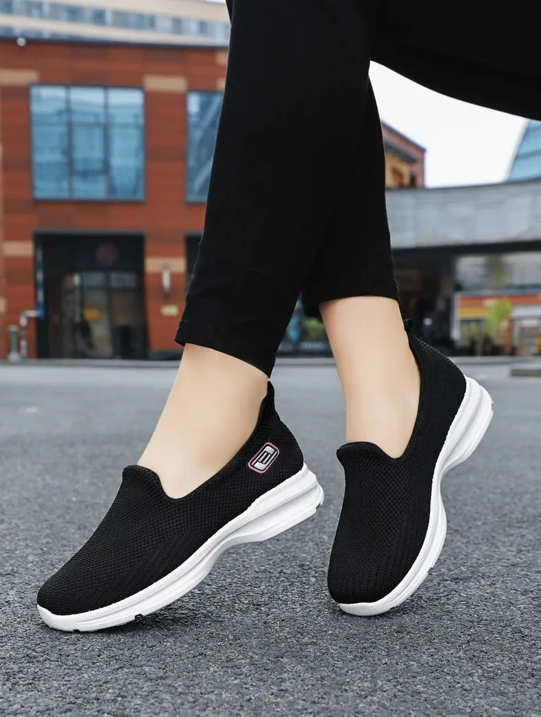 Classic Minimalist Lightweight Slip-On Sneakers with Label Detailing