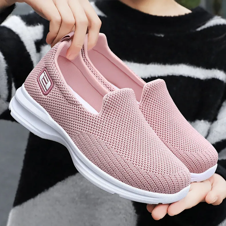 Classic Minimalist Lightweight Slip-On Sneakers with Label Detailing