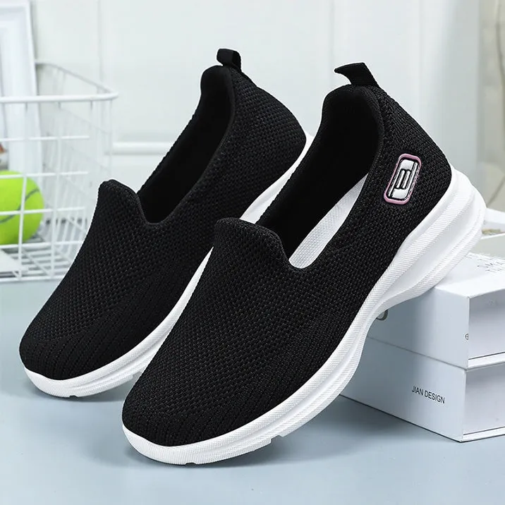 Classic Minimalist Lightweight Slip-On Sneakers with Label Detailing