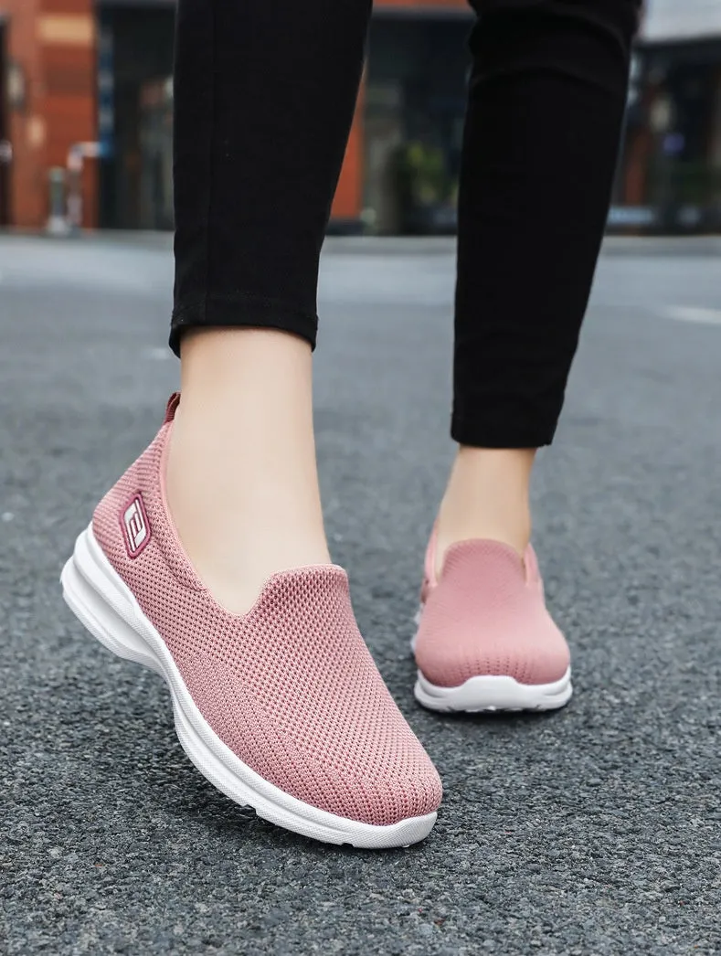 Classic Minimalist Lightweight Slip-On Sneakers with Label Detailing