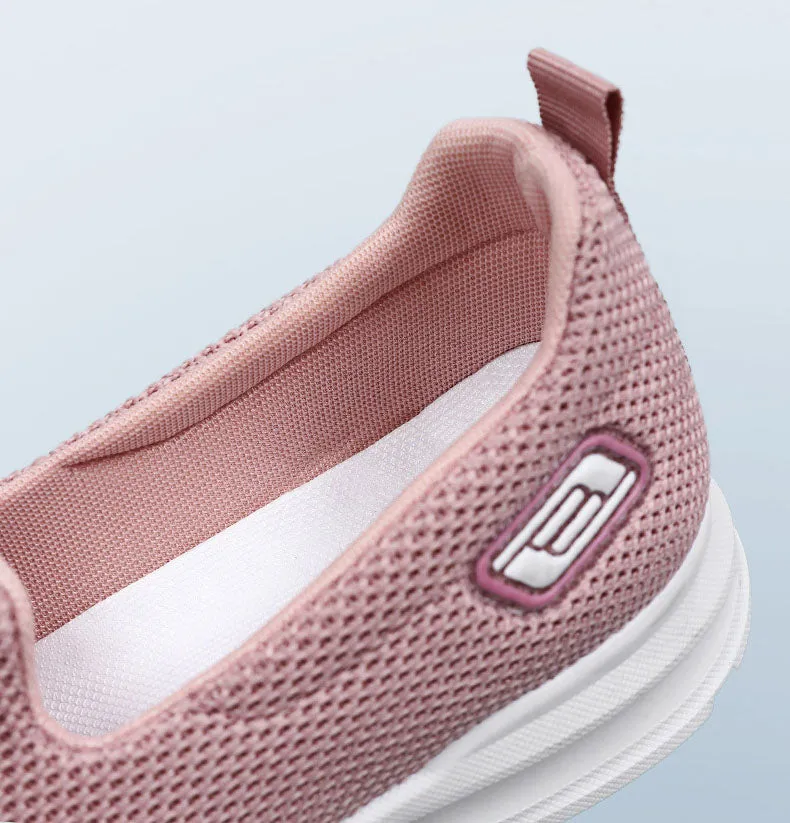 Classic Minimalist Lightweight Slip-On Sneakers with Label Detailing