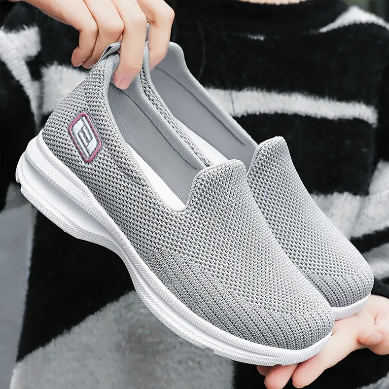 Classic Minimalist Lightweight Slip-On Sneakers with Label Detailing