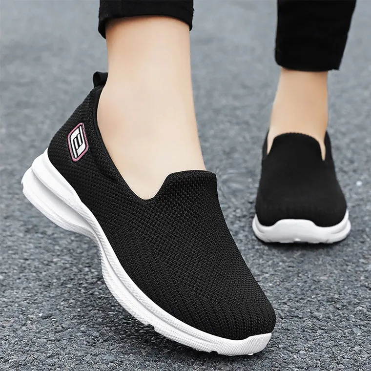 Classic Minimalist Lightweight Slip-On Sneakers with Label Detailing