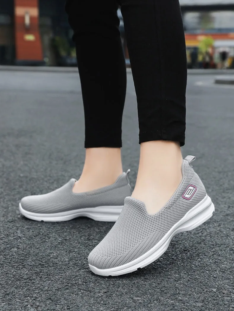 Classic Minimalist Lightweight Slip-On Sneakers with Label Detailing