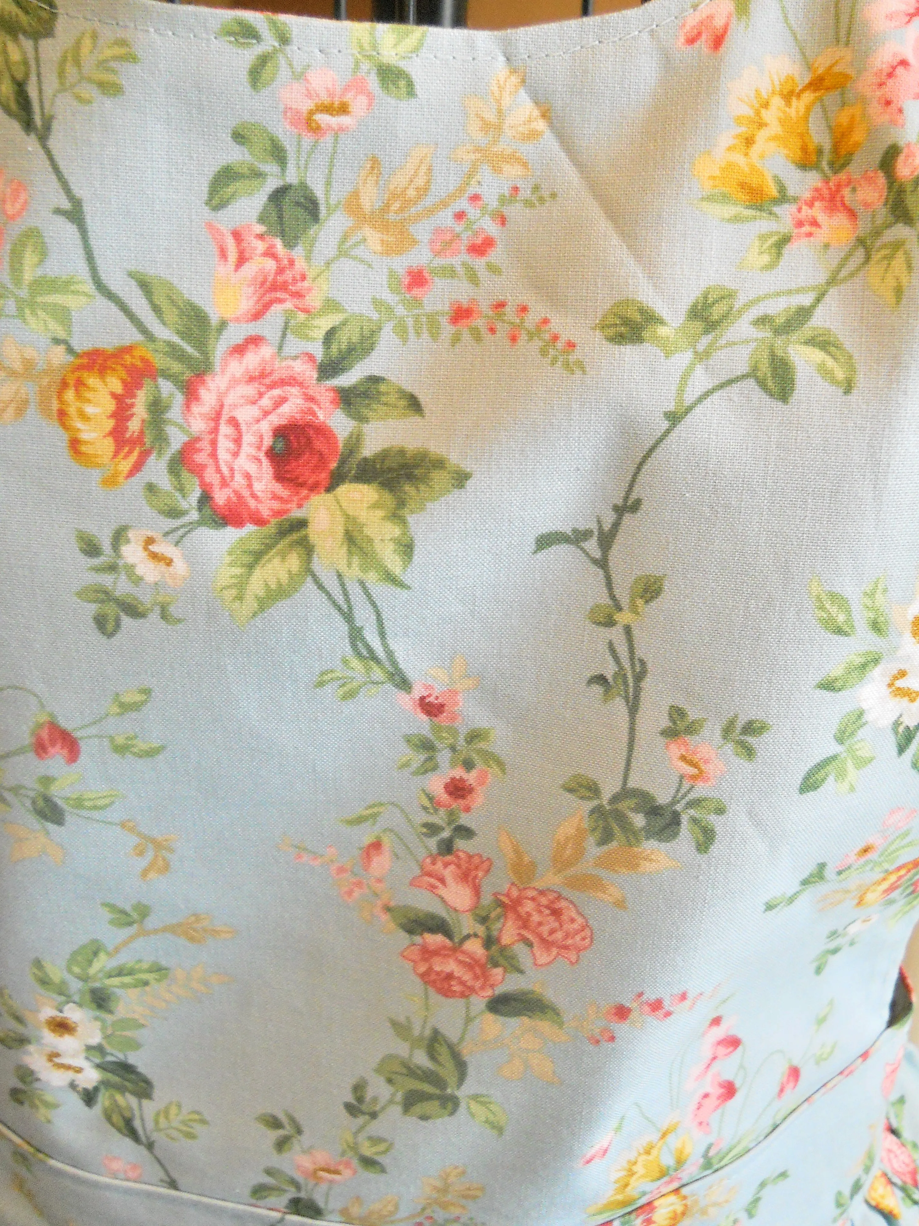 Cottage Chic Aqua and Pink Vintage Style Full Apron size Medium