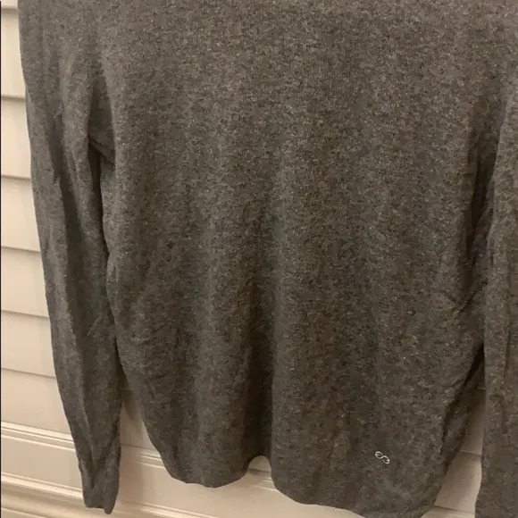 Escada turtle neck sweater