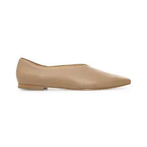 Flat shoes