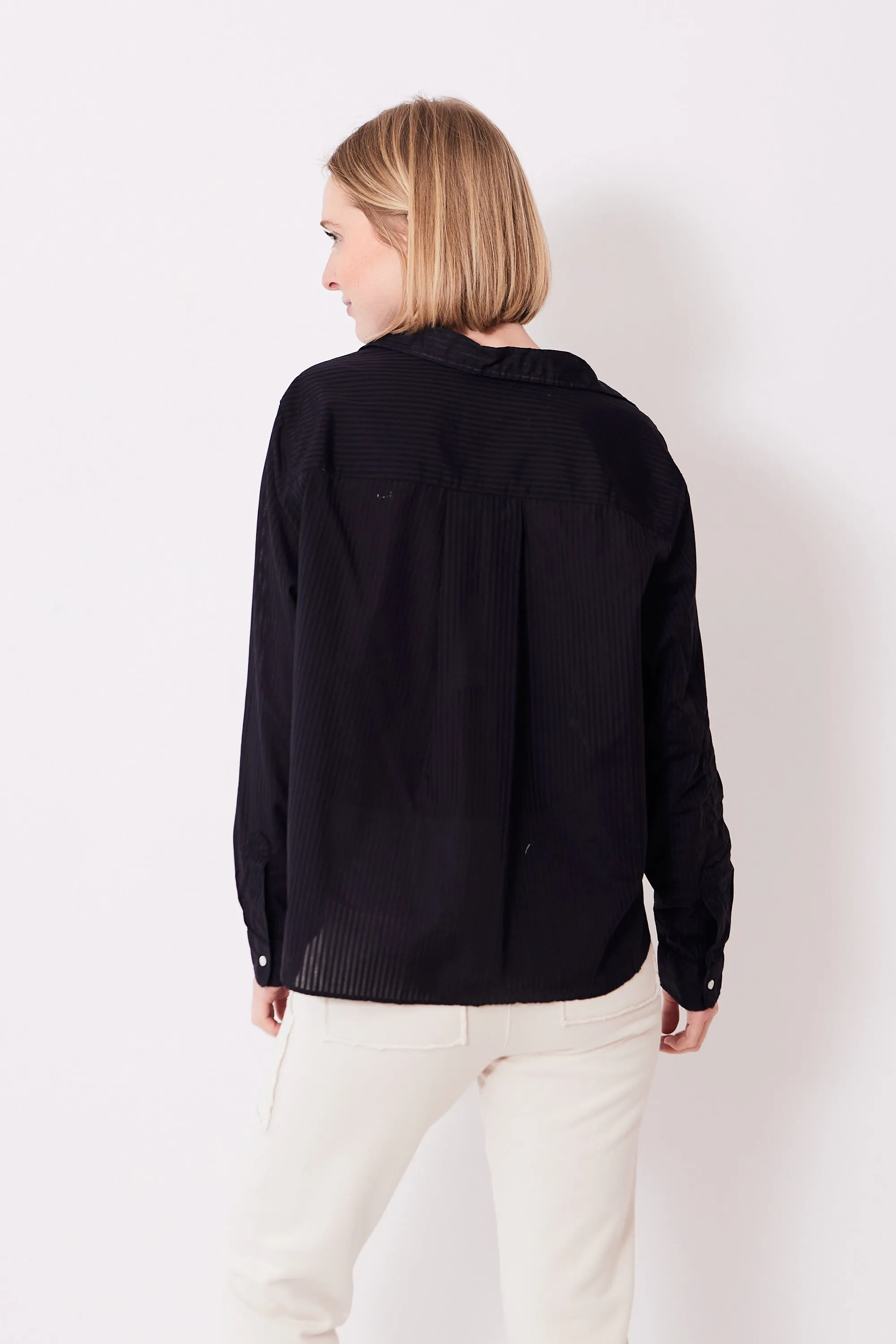 Frank & Eileen Silvio Woven Button Up