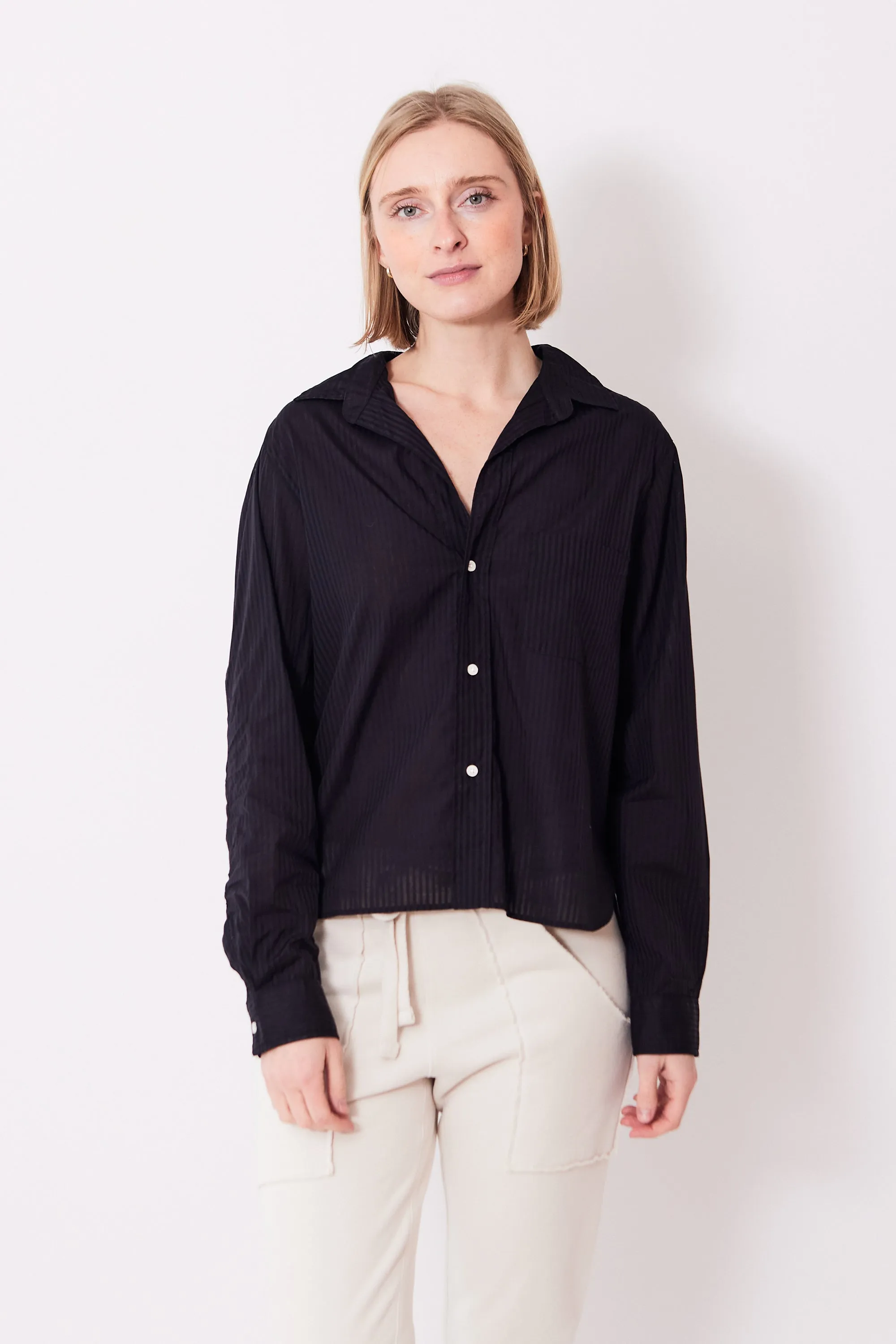 Frank & Eileen Silvio Woven Button Up