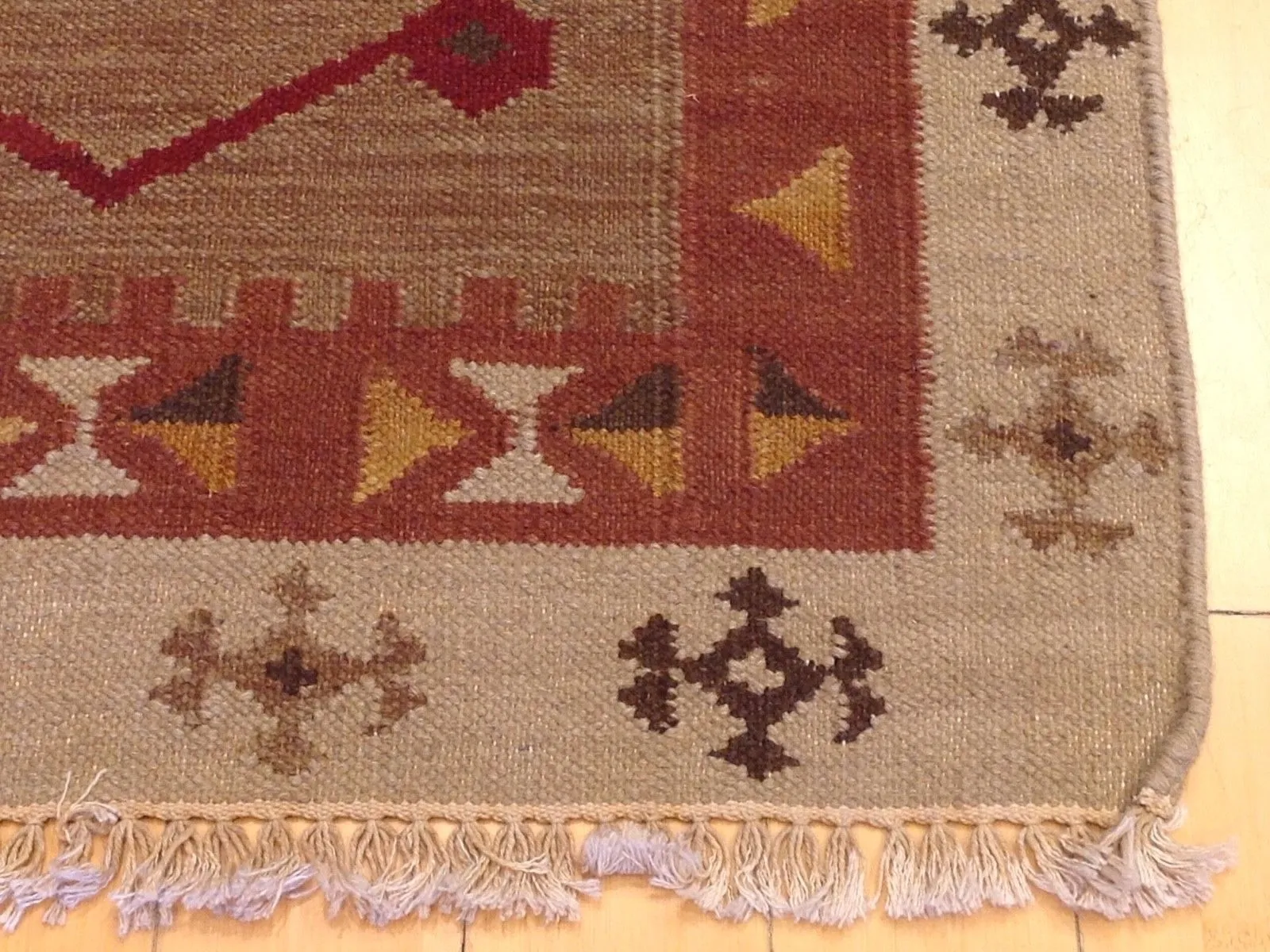 Hand-Woven Indo Durrie Tribal Design Handmade 100% Wool (Size 2.6 X 11.9) Brral-5052