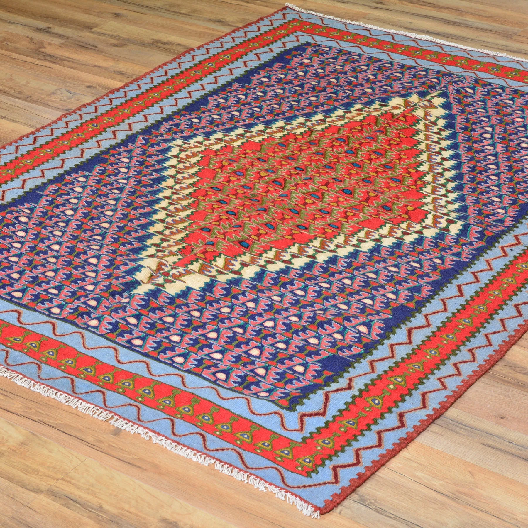 Hand-Woven Persian Sennah Kilim Geometric Design Wool Rug (Size 3.11 X 5.1) Cwral-7683