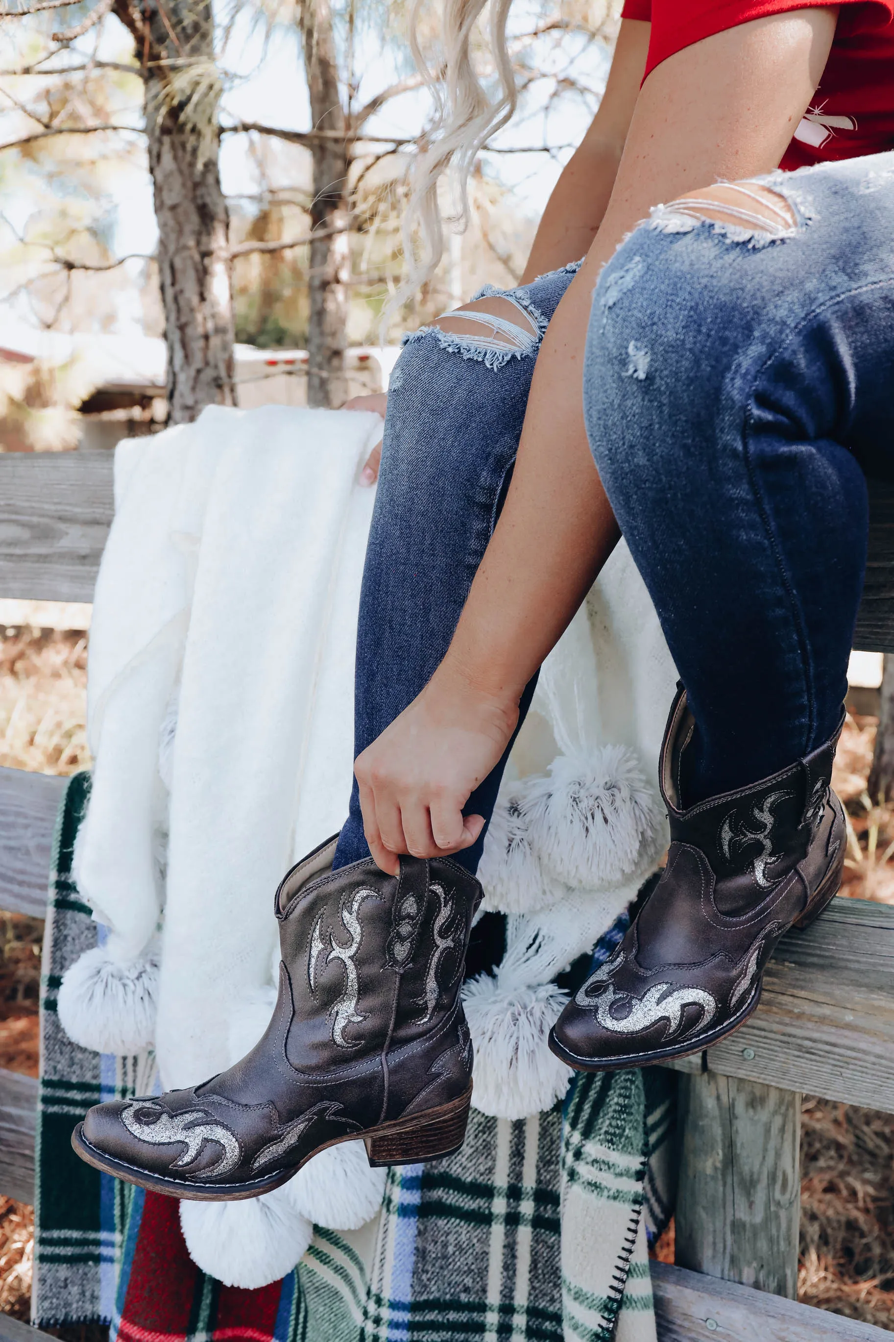Kaylee Ankle Bootie - Black