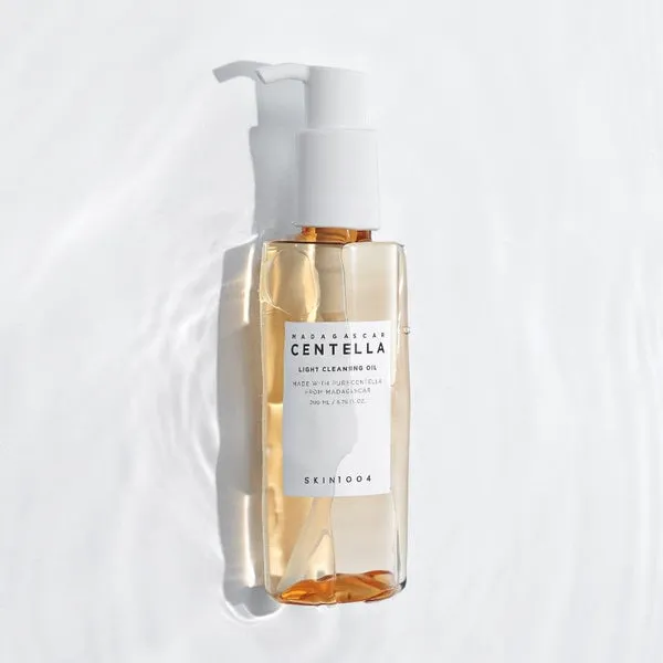 Madagascar Centella Light Cleansing Oil (200ml)