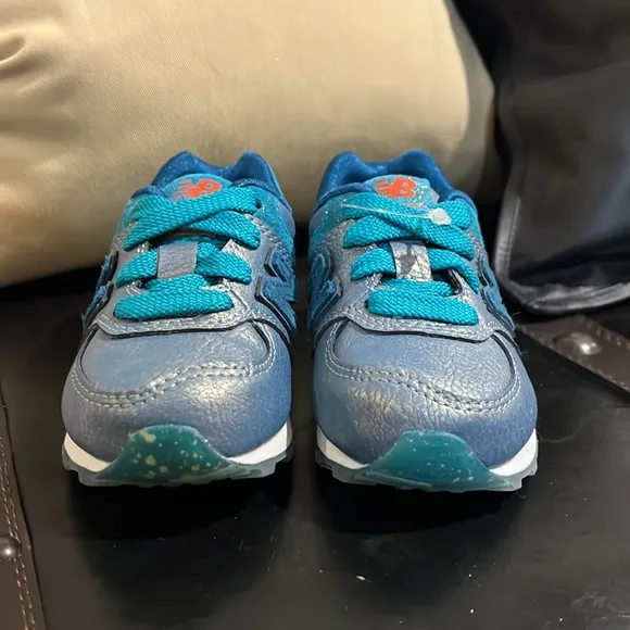 New Balance KL574M8I 574 shoes sneakers new Toddlers Size 5