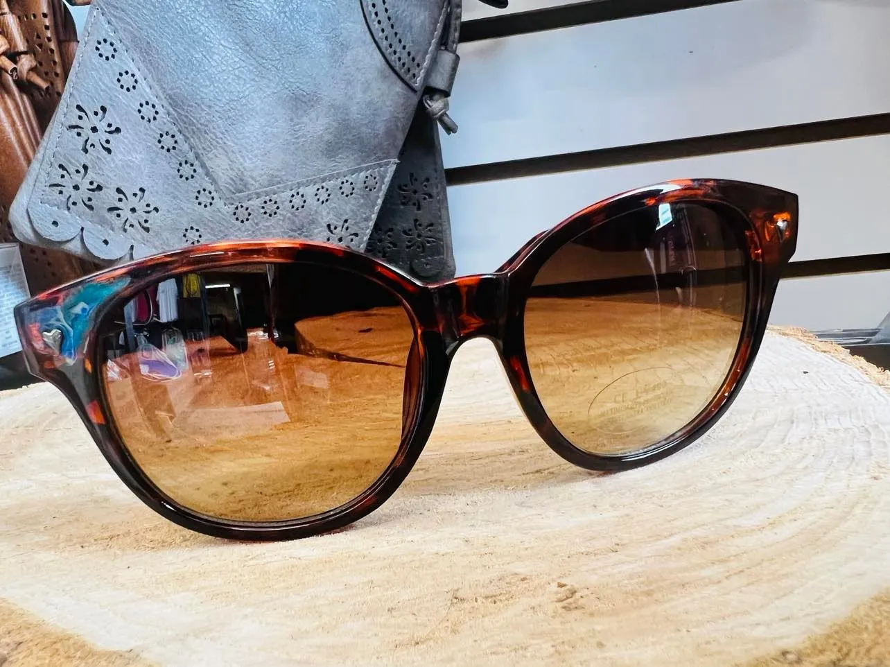 New Designer Rep. Sunglasses, 8949, 400 UV Protection! Stylish Gradient Lenses!