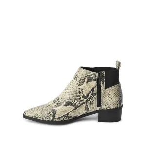 New George Women's Veena Booties in Snake Print, Sz 9