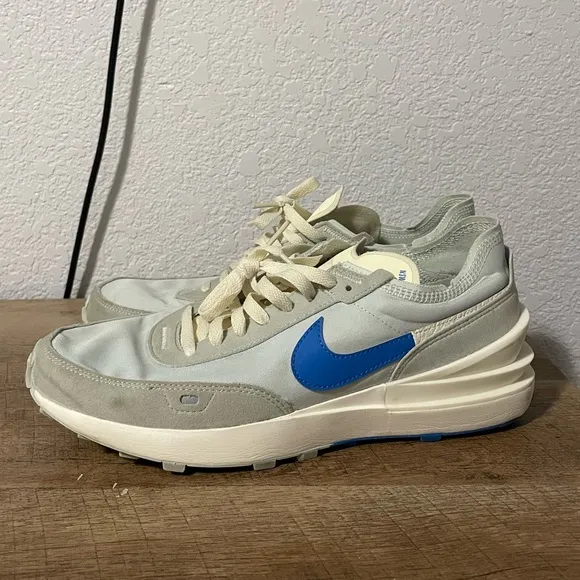 Nike Waffle One SE Split Men’s Sneakers