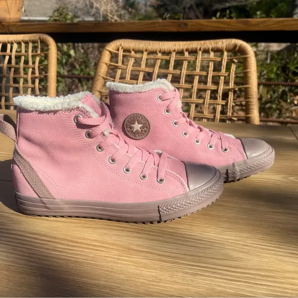 NWOB CONVERSE All Star TIME FOR THE WARM UP Pink SUEDE Sherpa High Tops US Sz 5
