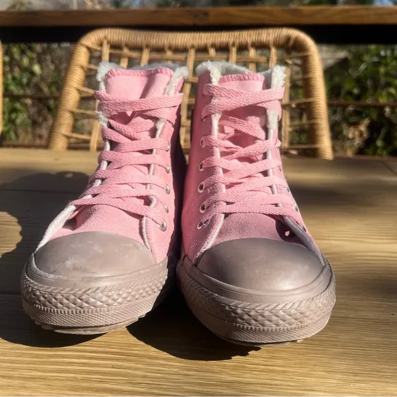 NWOB CONVERSE All Star TIME FOR THE WARM UP Pink SUEDE Sherpa High Tops US Sz 5