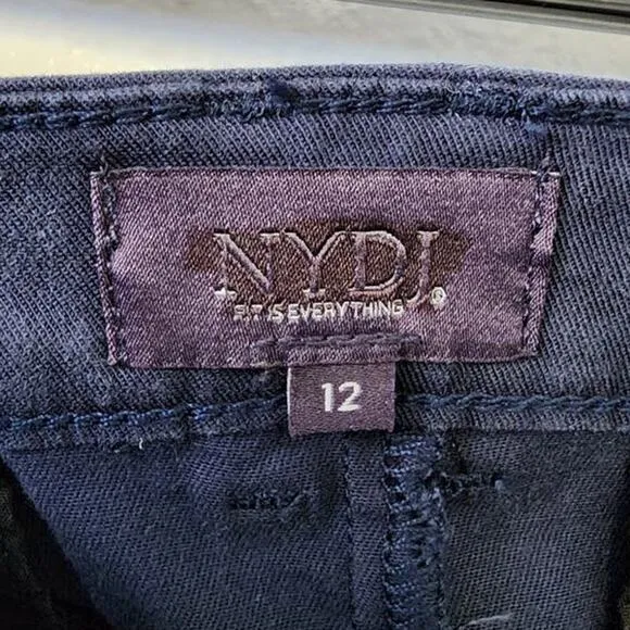 NYDJ Relaxed Bermuda Shorts Oxford Navy 12 NEW