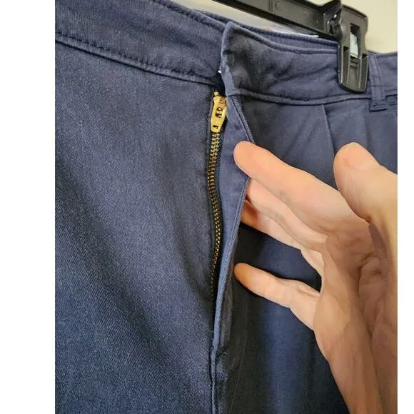 NYDJ Relaxed Bermuda Shorts Oxford Navy 12 NEW