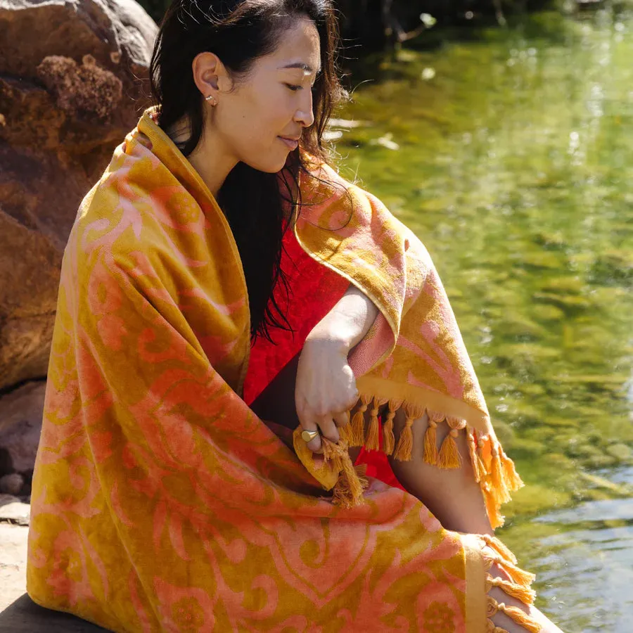 Slowtide Rosie Premium Woven Towel