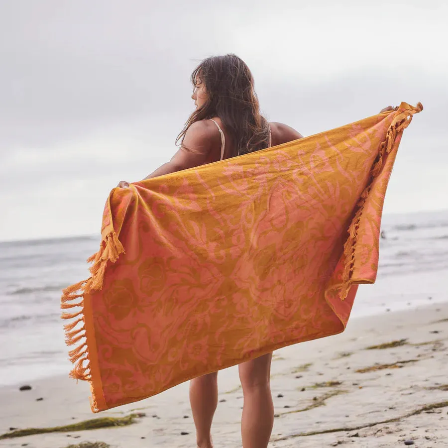 Slowtide Rosie Premium Woven Towel