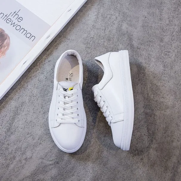 Small Feet Ladies Soft Sole Leather Sneakers AP57