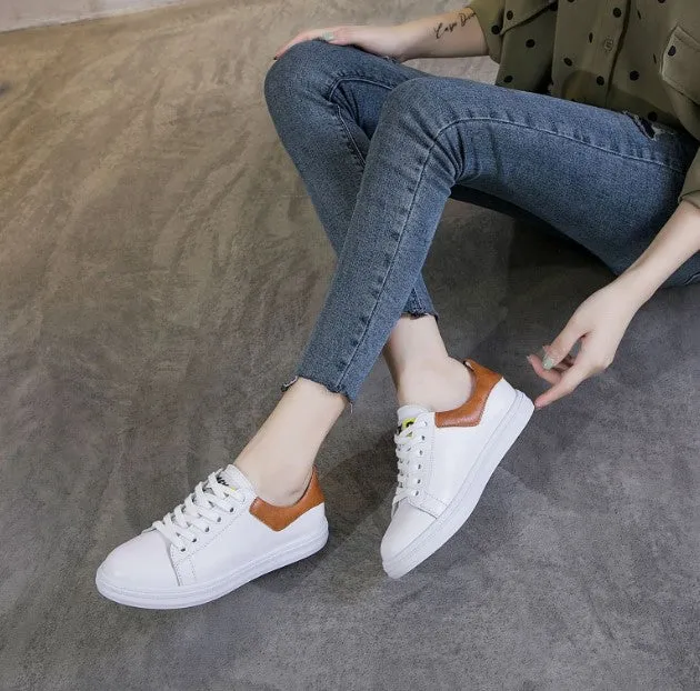Small Feet Ladies Soft Sole Leather Sneakers AP57