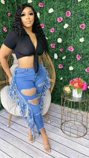 So Flirty Side Fringe Cut Out Jeans ‼️