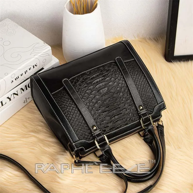 Stylish Tote Bag for Woman - Small Black Handbag