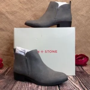 Sun   Stone Gray Cadee Ankle Booties 10