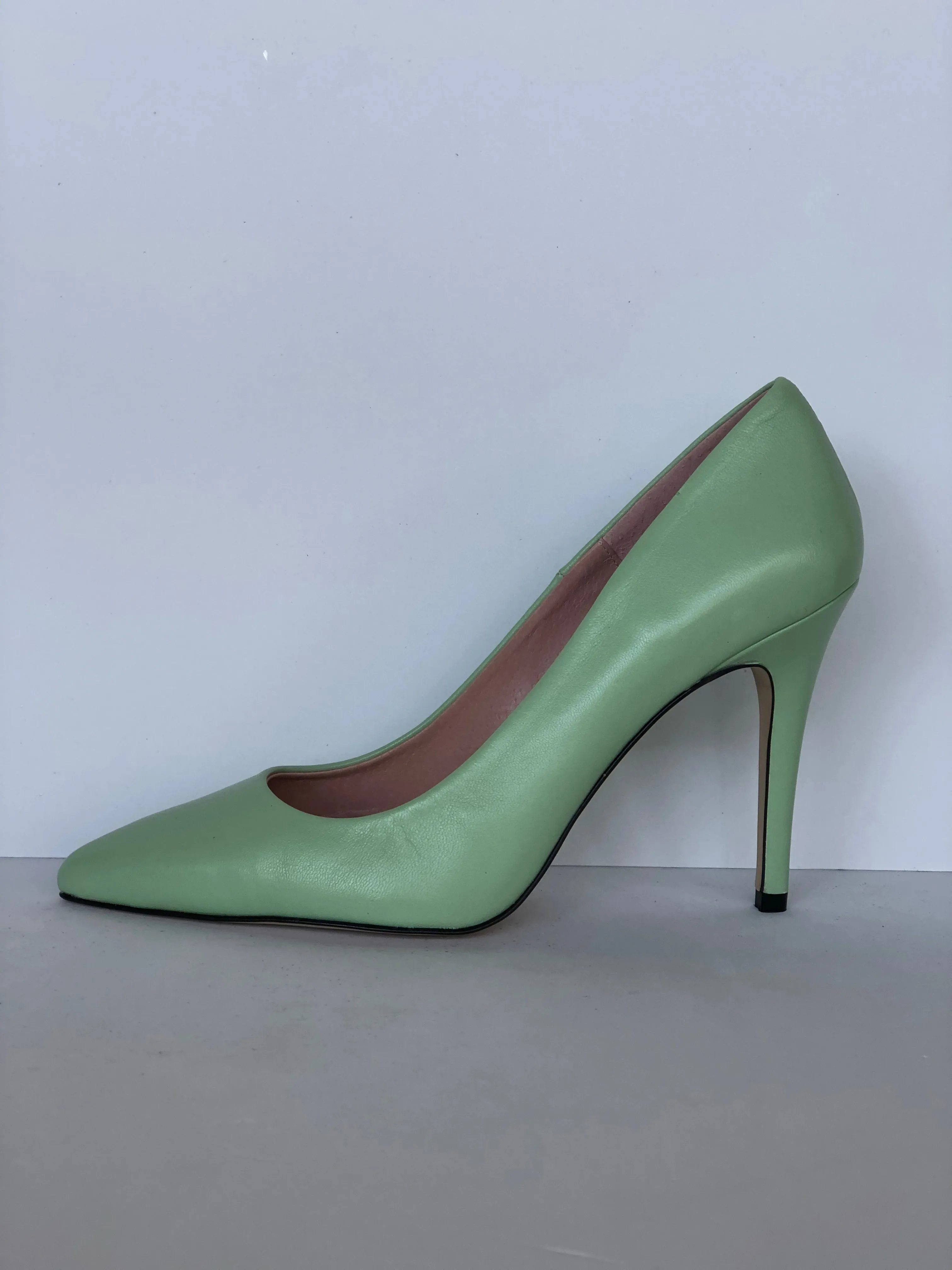 Verano pump Size EU 40 - USA 9
