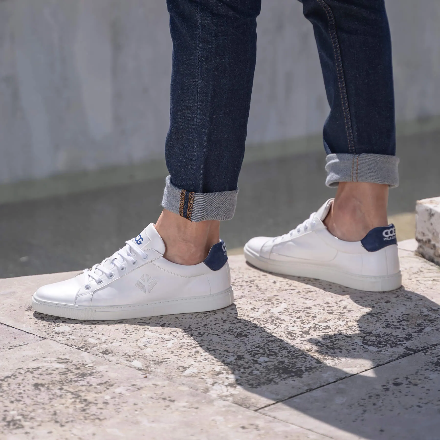 Winton Unisex Vegan Sneakers | White & Blue
